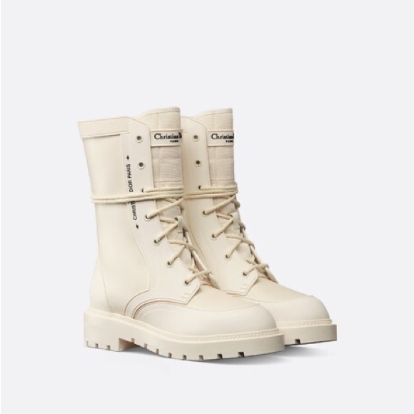 Dior Elegant Boots - Picture 2 of 12